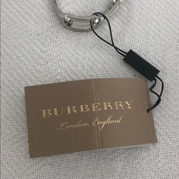 Burberry Silver Link Cuff - Picture 4 of 5